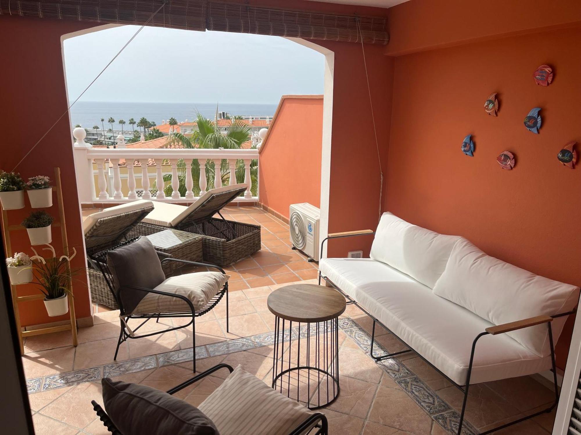 Playa Del Duque-Amazing Views 2 Bedroom Адехе Экстерьер фото